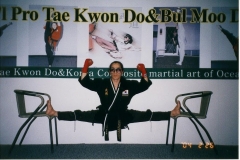 Master-Kwon-stretching1